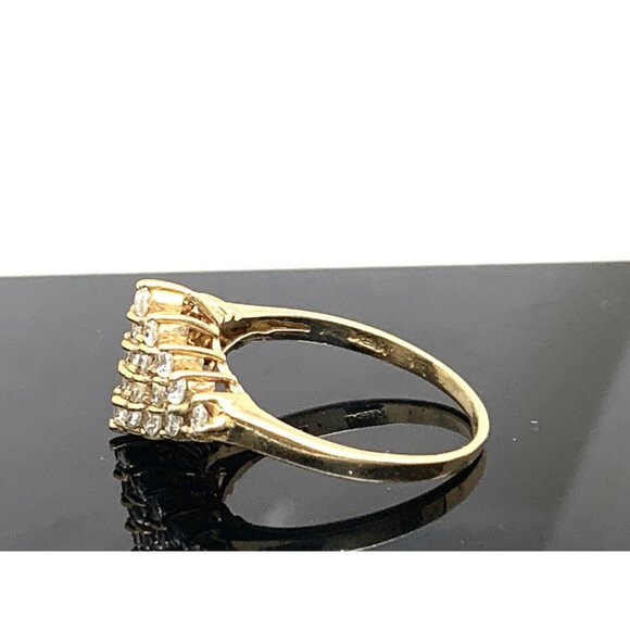 Cocktail Ring Clear Gemstone 10k Yellow Gold Cluster Women's Size 6.5 - Picture 2 of 14